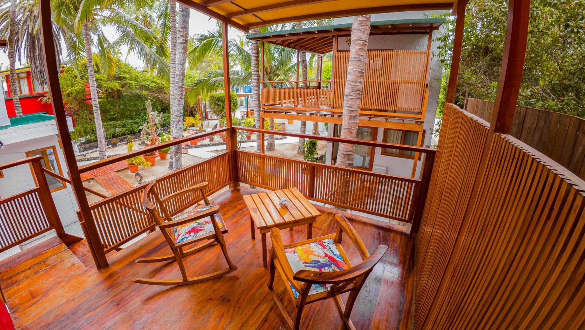 Hotel La Casa De Marita Puerto Villamil Exterior foto