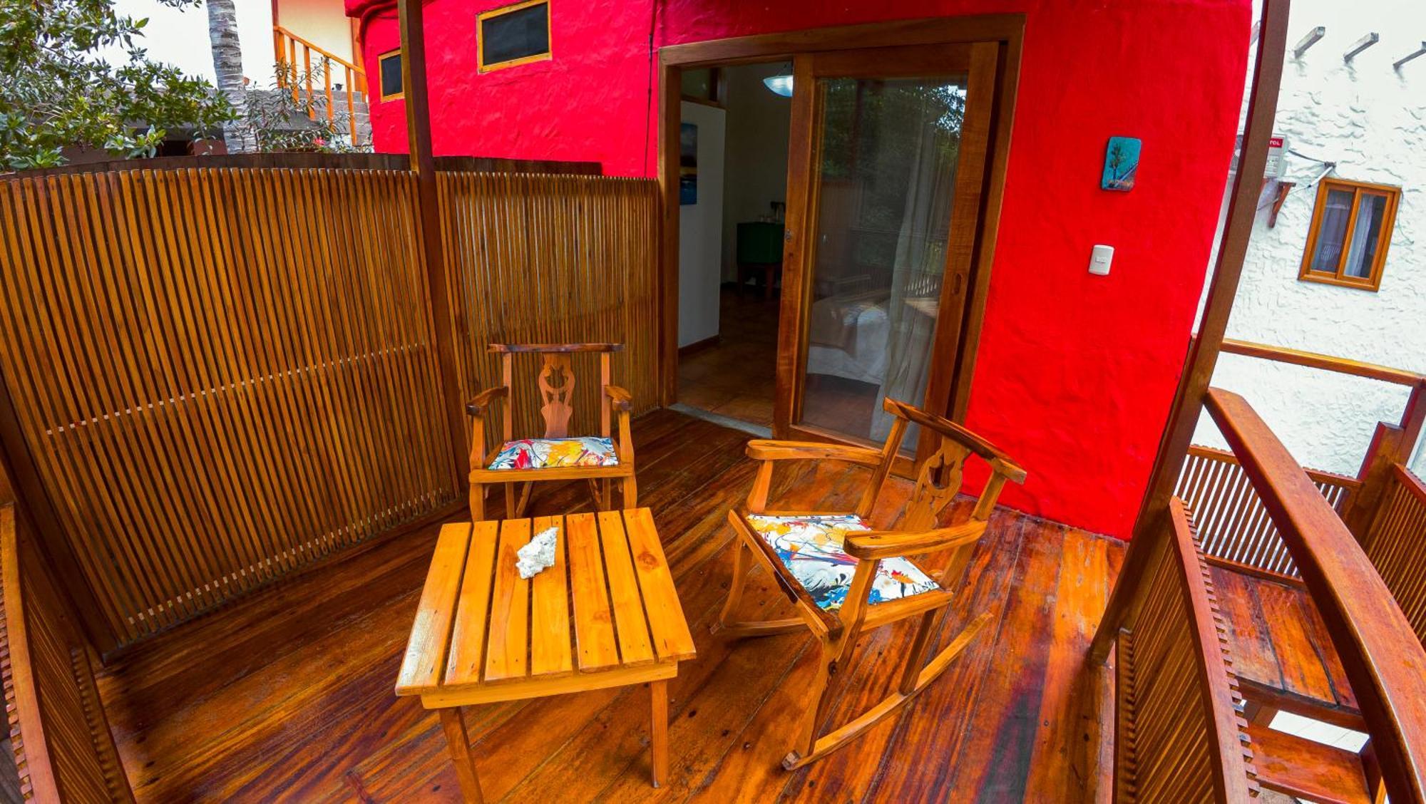 Hotel La Casa De Marita Puerto Villamil Exterior foto